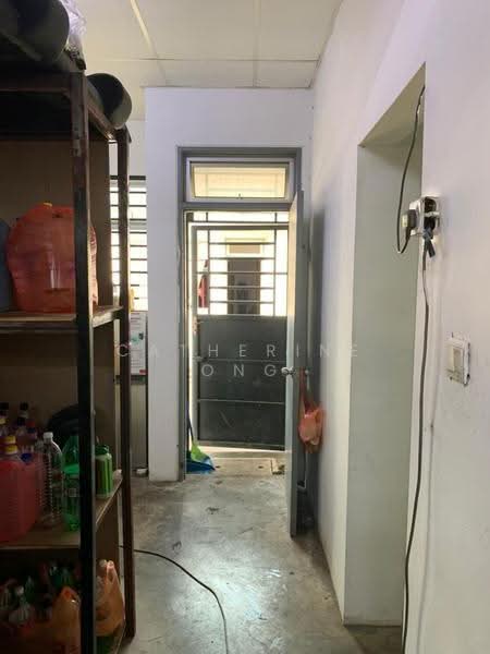 Shop for Sale in Johor Bahru (Johor) - Catherine Ong - Corridor - PropertyGuru.com.my