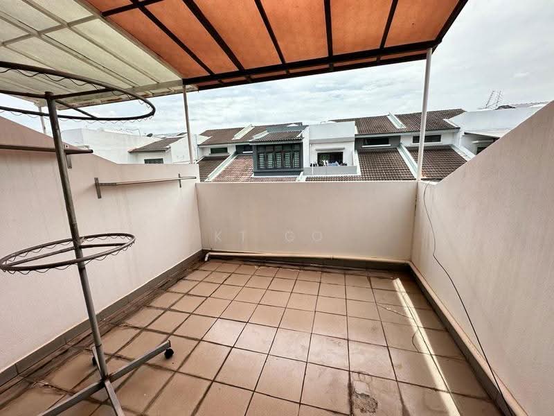 Rumah Teres 2.5-Tingkat untuk Dijual di Taman Meranti Jaya (Puchong) - KT Go - Balcony - PropertyGuru.com.my