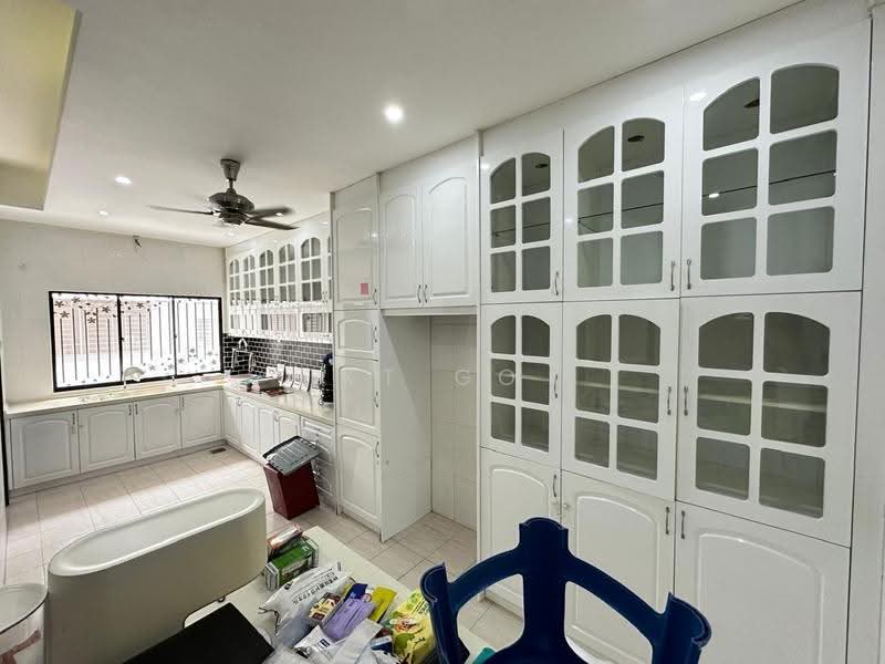Rumah Teres 2.5-Tingkat untuk Dijual di Taman Meranti Jaya (Puchong) - KT Go - Kitchen - PropertyGuru.com.my