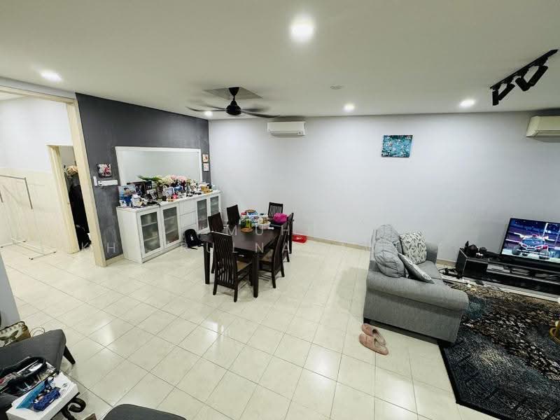 2-storey Terraced House for Sale in Denai Alam (Shah Alam) - Muhd Khairulnawawi Kamaruddin - Living Room - PropertyGuru.com.my