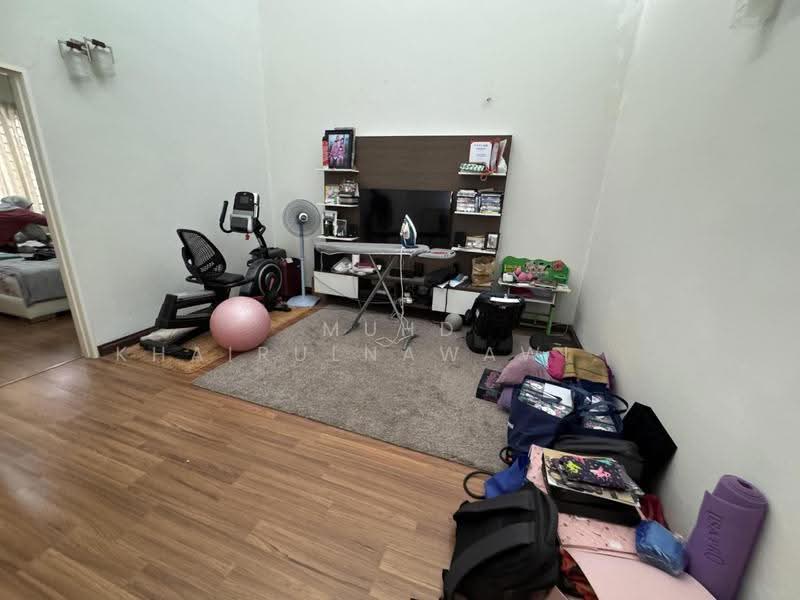 2-storey Terraced House for Sale in Denai Alam (Shah Alam) - Muhd Khairulnawawi Kamaruddin - Interior - PropertyGuru.com.my
