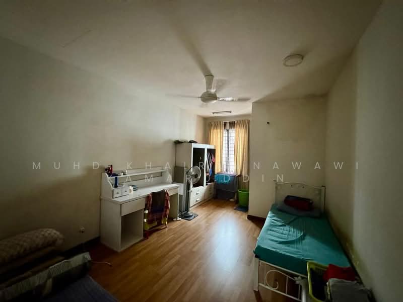 2-storey Terraced House for Sale in Denai Alam (Shah Alam) - Muhd Khairulnawawi Kamaruddin - Bedroom - PropertyGuru.com.my