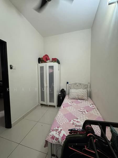 2-storey Terraced House for Sale in Denai Alam (Shah Alam) - Muhd Khairulnawawi Kamaruddin - Bedroom - PropertyGuru.com.my