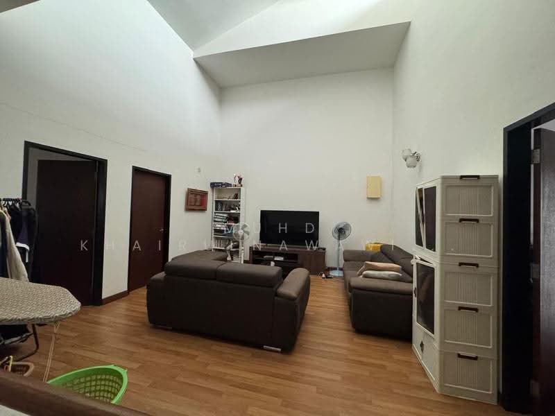 2-storey Terraced House for Sale in Denai Alam (Shah Alam) - Muhd Khairulnawawi Kamaruddin - Living Room - PropertyGuru.com.my