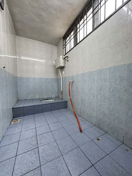 Rumah Teres 2-Tingkat untuk Dijual di Taman Sri Sentosa (Klang) - Jayden Lee - Bathroom - PropertyGuru.com.my