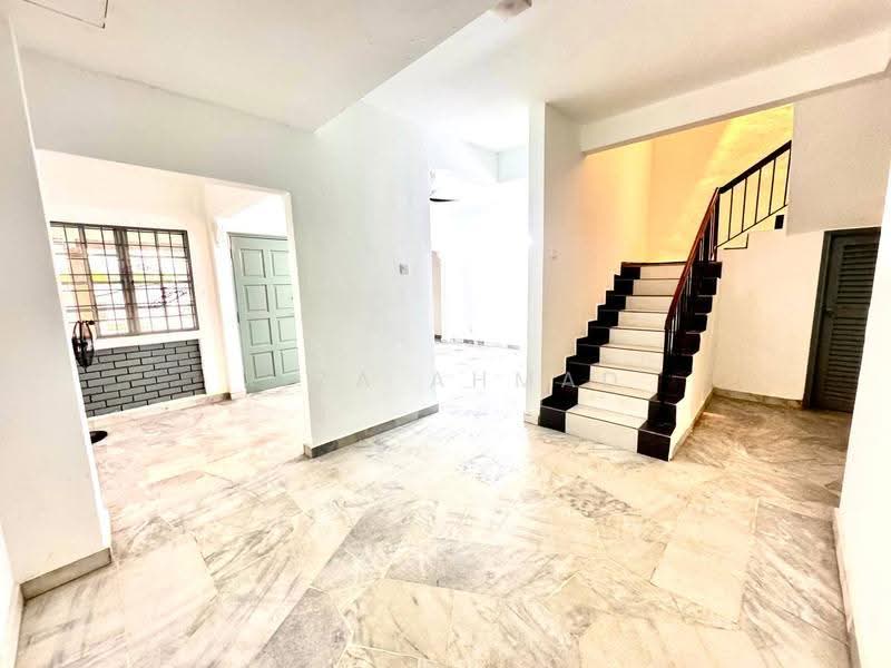 Rumah Teres 1.5-Tingkat untuk Dijual di Sri Petaling (Kuala Lumpur) - Riza Ahmad - Interior - PropertyGuru.com.my