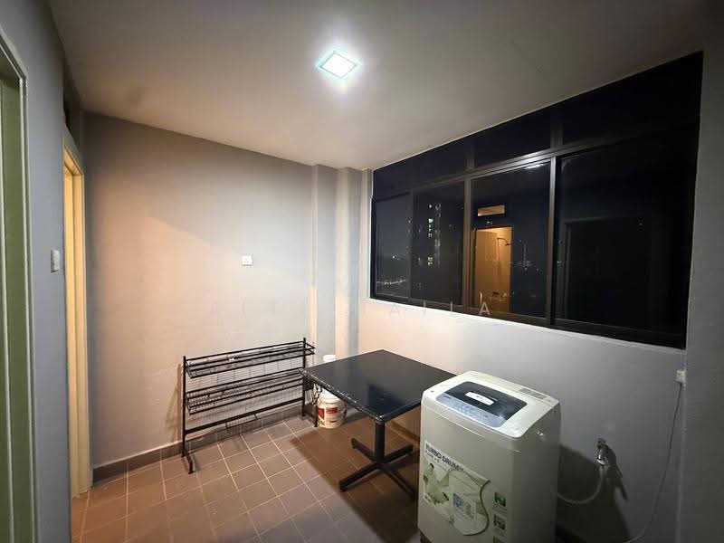 Kondominium untuk Disewa di Serin Residency - Siti Haila - Balcony - PropertyGuru.com.my