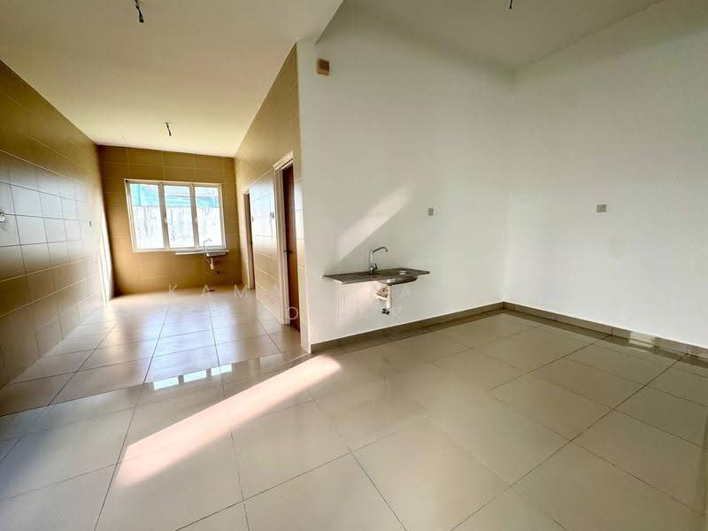 Rumah Berkembar untuk Dijual di Greenhill Residence (Shah Alam) - Kamaruzaman Omar - Kitchen - PropertyGuru.com.my