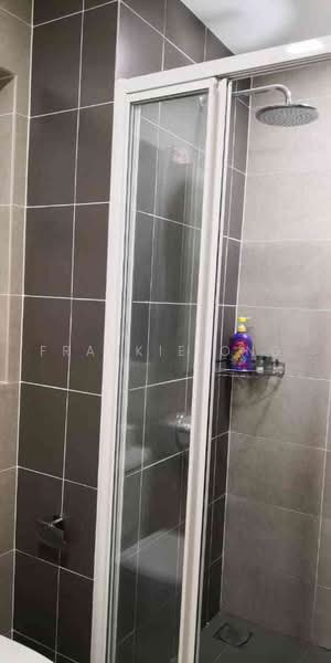 Kondominium untuk Disewa di Lakeville Residence - Frankie Ong - Bathroom - PropertyGuru.com.my