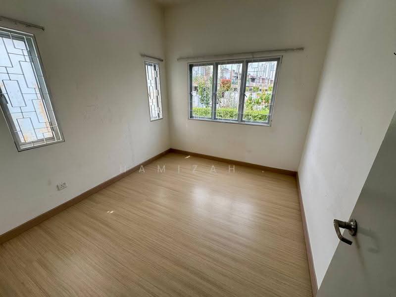 Rumah Bandar untuk Disewa di Cybersouth (Dengkil) - Hamizah . - PropertyGuru.com.my