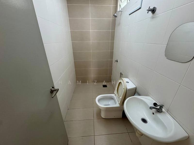 Rumah Bandar untuk Disewa di Cybersouth (Dengkil) - Hamizah . - PropertyGuru.com.my