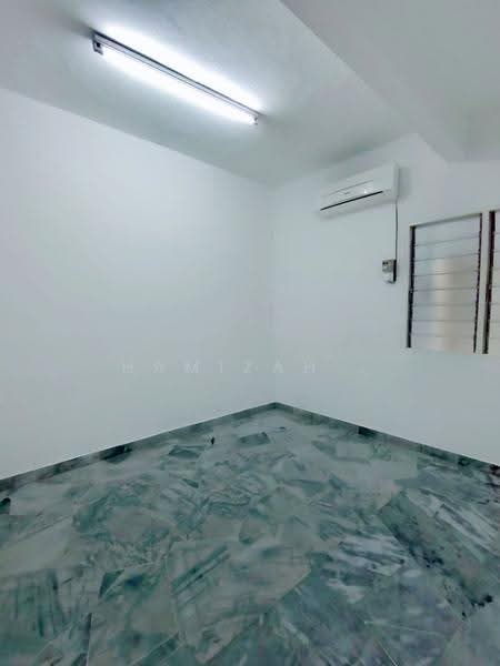 Rumah Teres 2-Tingkat untuk Disewa di Batu Caves (Selangor) - Hamizah . - Interior - PropertyGuru.com.my