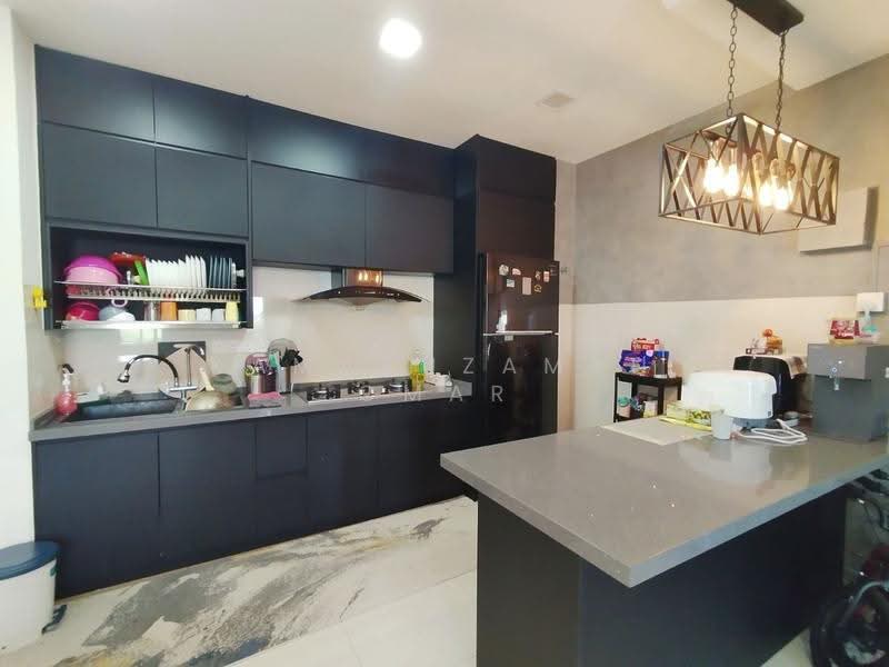 Rumah Teres 2-Tingkat untuk Dijual di Elmina (Shah Alam) - Kamaruzaman Omar - Kitchen - PropertyGuru.com.my