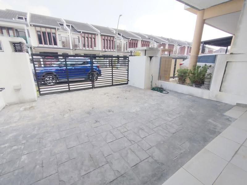 Rumah Teres 2-Tingkat untuk Dijual di Elmina (Shah Alam) - Kamaruzaman Omar - Exterior - PropertyGuru.com.my