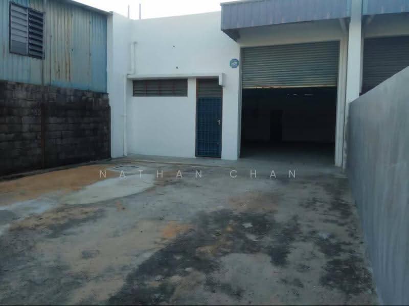 Terrace Factory for Sale in Bandar Seri Alam (Masai) - Nathan Chan - Exterior - PropertyGuru.com.my