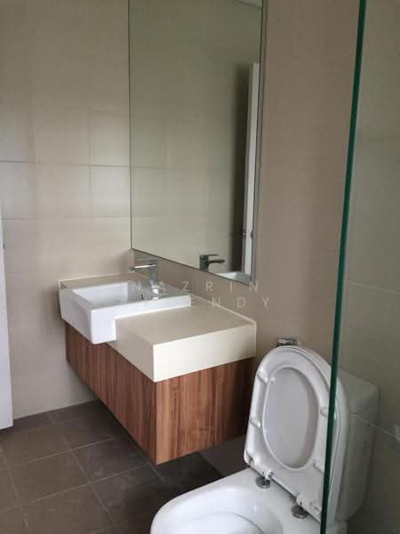 Service Residence for Rent at Liberty Tower @ i-City - Nazrin Affendy - Bathroom - PropertyGuru.com.my
