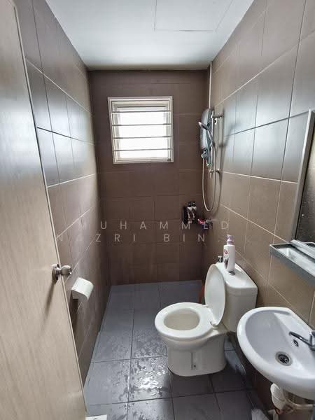 Pangsapuri untuk Disewa di Dahlia Impiana - Muhammed Nazri bin Mustapha - Bathroom - PropertyGuru.com.my