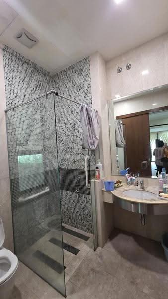 Bungalow House for Sale in Bukit Tunku (Kenny Hills) (Kuala Lumpur) - Yvone Chong - Bathroom - PropertyGuru.com.my