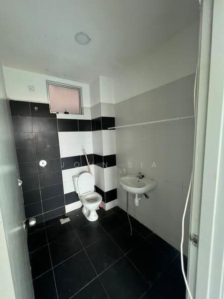 Pangsapuri untuk Disewa di The Twin Residences - John Sia - Bathroom - PropertyGuru.com.my
