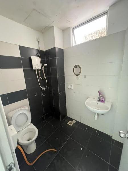 Pangsapuri untuk Disewa di The Twin Residences - John Sia - Bathroom - PropertyGuru.com.my