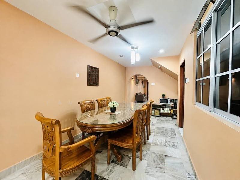 2.5-storey Terraced House for Sale in Taman Cheras Jaya (Cheras) - Fauran Nawawi - PropertyGuru.com.my