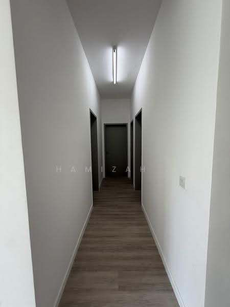 Kondominium untuk Disewa di Sanderling Lakefront - Hamizah . - PropertyGuru.com.my