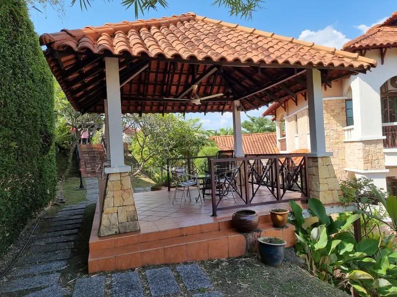 Rumah Berkembar untuk Dijual di Seksyen 7 (Shah Alam) - Zahier Firza - PropertyGuru.com.my