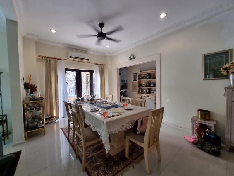 Rumah Berkembar untuk Dijual di Seksyen 7 (Shah Alam) - Zahier Firza - PropertyGuru.com.my