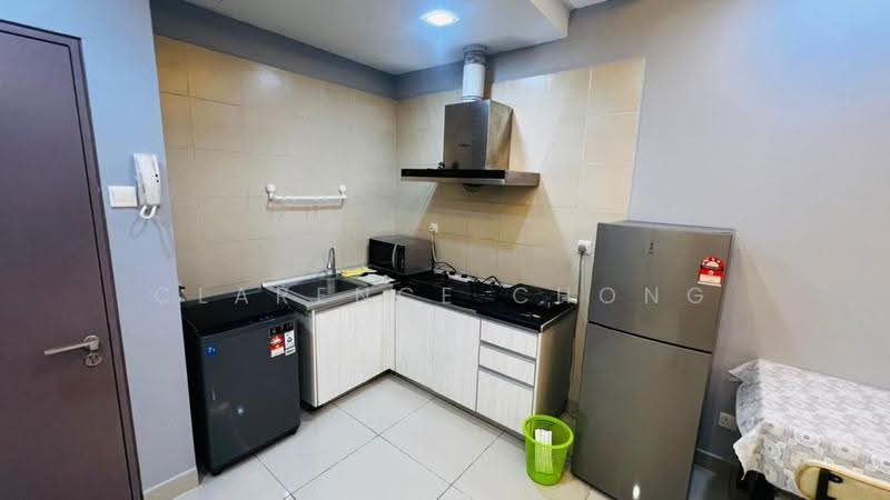 Service Residence for Rent at Flexis @ One South - Clarence Chong - Kitchen - PropertyGuru.com.my
