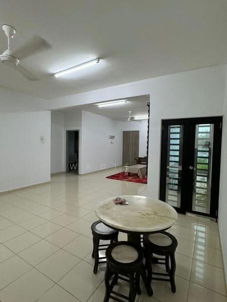 Rumah Berkembar untuk Dijual di Sungai Petani (Kedah) - Wadie . - Living Room - PropertyGuru.com.my