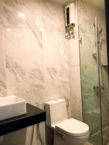 Kediaman Servis untuk Disewa di Emporis - Nazrin Affendy - Bathroom - PropertyGuru.com.my
