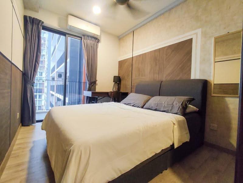 Kediaman Servis untuk Disewa di Emporis - Nazrin Affendy - Bedroom - PropertyGuru.com.my