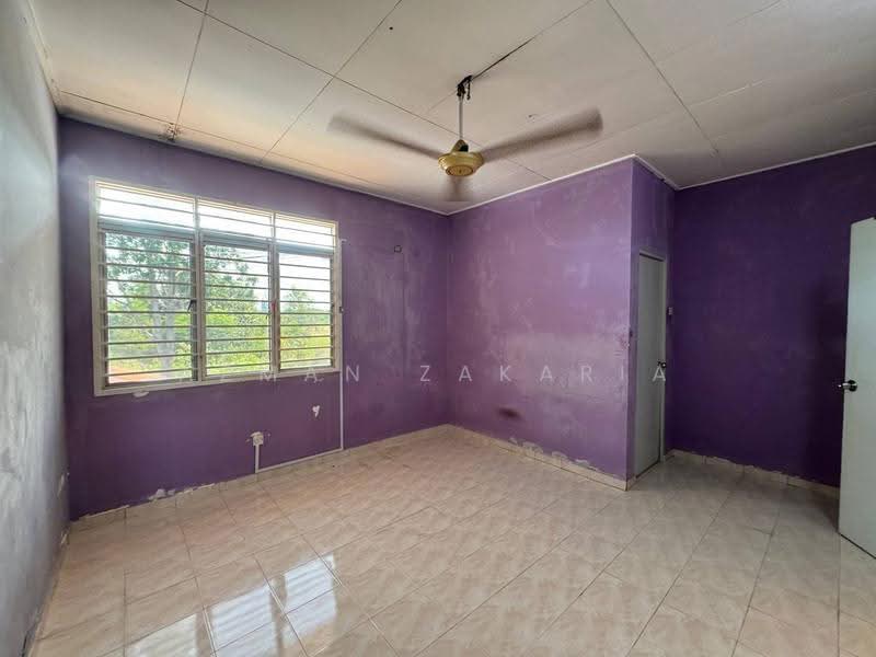 Rumah Teres 2-Tingkat untuk Dijual di Bandar Saujana Putra (Tanjong Duabelas) - AZMAN ZAKARIA - Interior - PropertyGuru.com.my