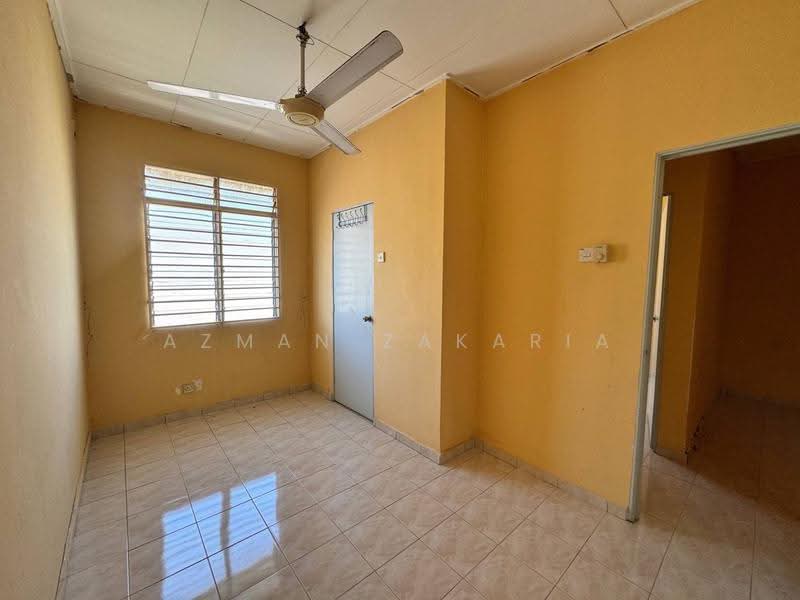 Rumah Teres 2-Tingkat untuk Dijual di Bandar Saujana Putra (Tanjong Duabelas) - AZMAN ZAKARIA - Interior - PropertyGuru.com.my