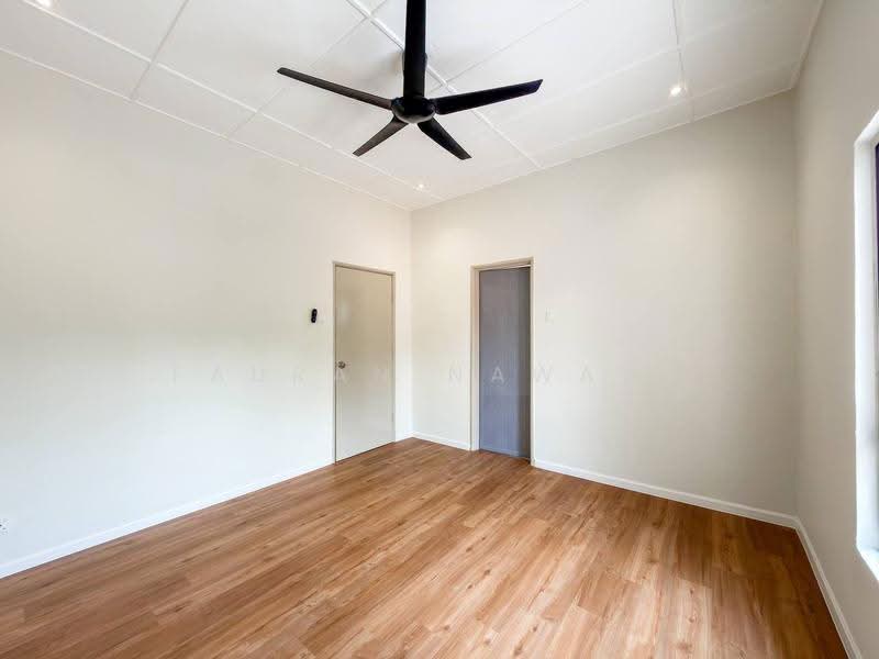 2-storey Terraced House for Sale in Sungai Buloh (Selangor) - Fauran Nawawi - PropertyGuru.com.my