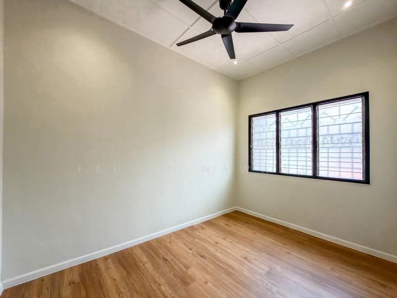 2-storey Terraced House for Sale in Sungai Buloh (Selangor) - Fauran Nawawi - PropertyGuru.com.my