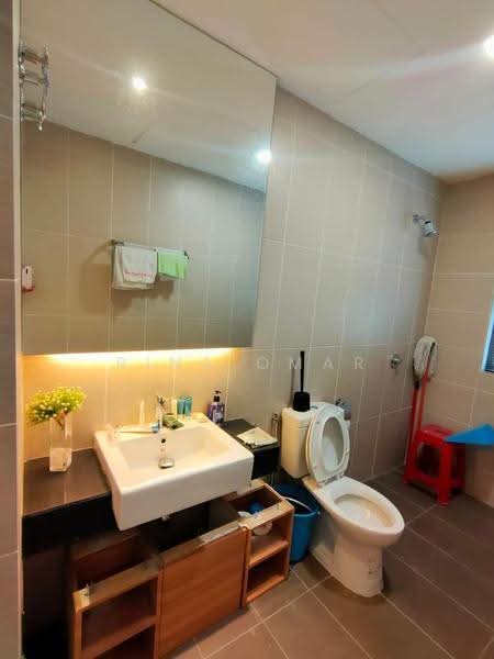 Kondominium untuk Disewa di Meru Valley Eco Village - Rina Omar - Bathroom - PropertyGuru.com.my