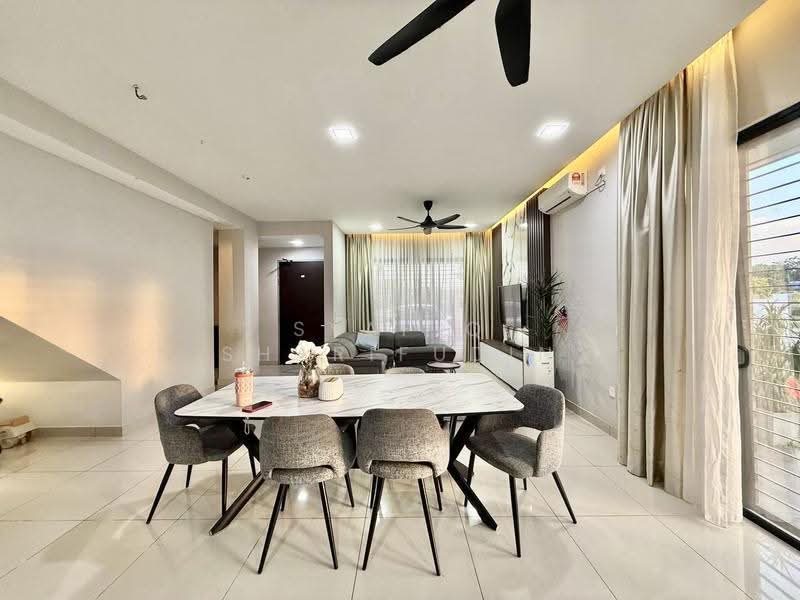 Terraced House for Sale in Elmina (Shah Alam) - Syafiq Sharifudin - Living Room - PropertyGuru.com.my