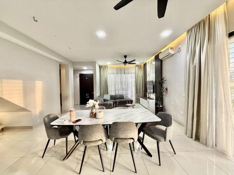 Terraced House for Sale in Elmina (Shah Alam) - Syafiq Sharifudin - Living Room - PropertyGuru.com.my