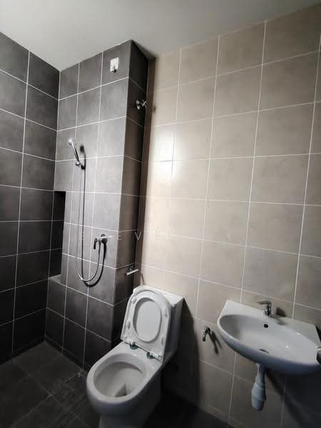 Rumah Teres 2-Tingkat untuk Dijual di Pekan Nanas (Johor) - Steve Tey - Bathroom - PropertyGuru.com.my