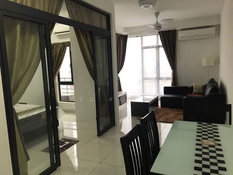Kediaman Servis untuk Dijual di Residences @ 1 Tebrau - YC Fung - Living Room - PropertyGuru.com.my