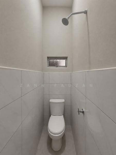 1-storey Terraced House for Sale in Taman Bernam Baru (Tanjung Malim) - Zann Fauzan - Bathroom - PropertyGuru.com.my