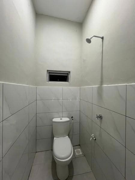 Rumah Teres 1-Tingkat untuk Dijual di Taman Bernam Baru (Tanjung Malim) - Zann Fauzan - Bathroom - PropertyGuru.com.my