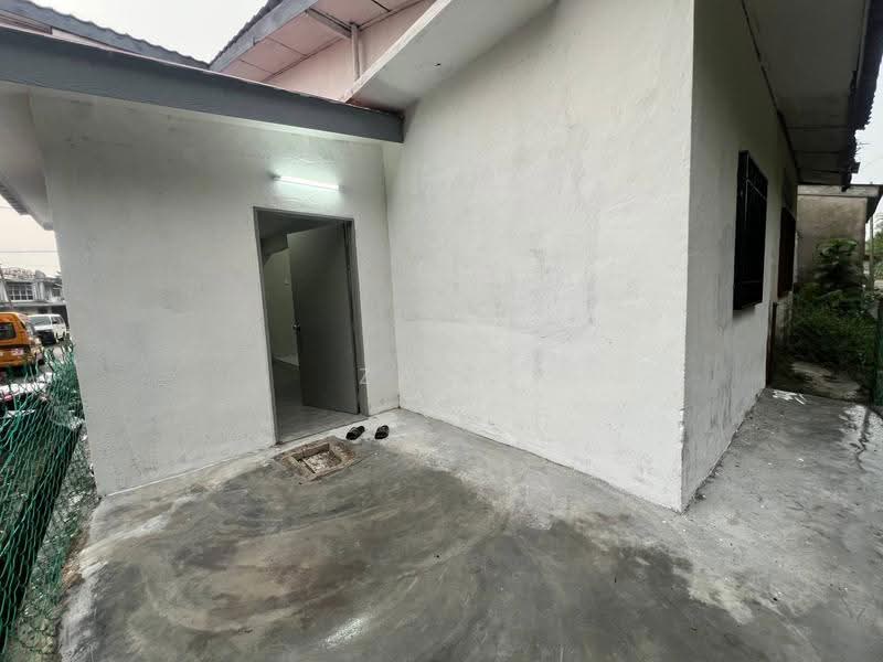 Rumah Teres 1-Tingkat untuk Dijual di Taman Bernam Baru (Tanjung Malim) - Zann Fauzan - Exterior - PropertyGuru.com.my