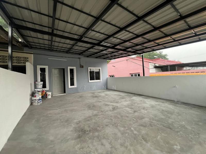 Rumah Teres 1-Tingkat untuk Dijual di Taman Bernam Baru (Tanjung Malim) - Zann Fauzan - Exterior - PropertyGuru.com.my