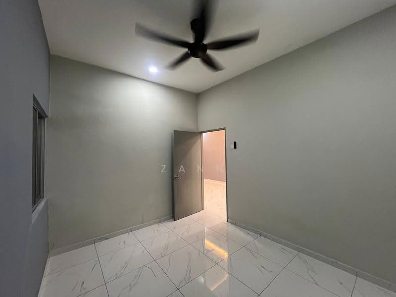 Rumah Teres 1-Tingkat untuk Dijual di Taman Bernam Baru (Tanjung Malim) - Zann Fauzan - Interior - PropertyGuru.com.my
