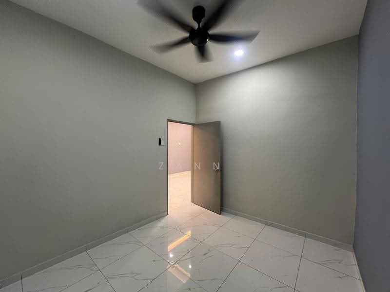 Rumah Teres 1-Tingkat untuk Dijual di Taman Bernam Baru (Tanjung Malim) - Zann Fauzan - Interior - PropertyGuru.com.my