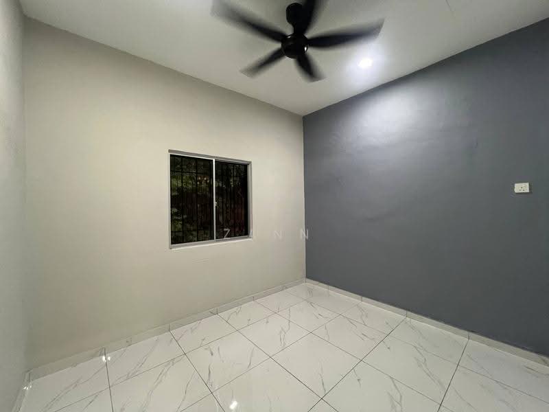 Rumah Teres 1-Tingkat untuk Dijual di Taman Bernam Baru (Tanjung Malim) - Zann Fauzan - Interior - PropertyGuru.com.my