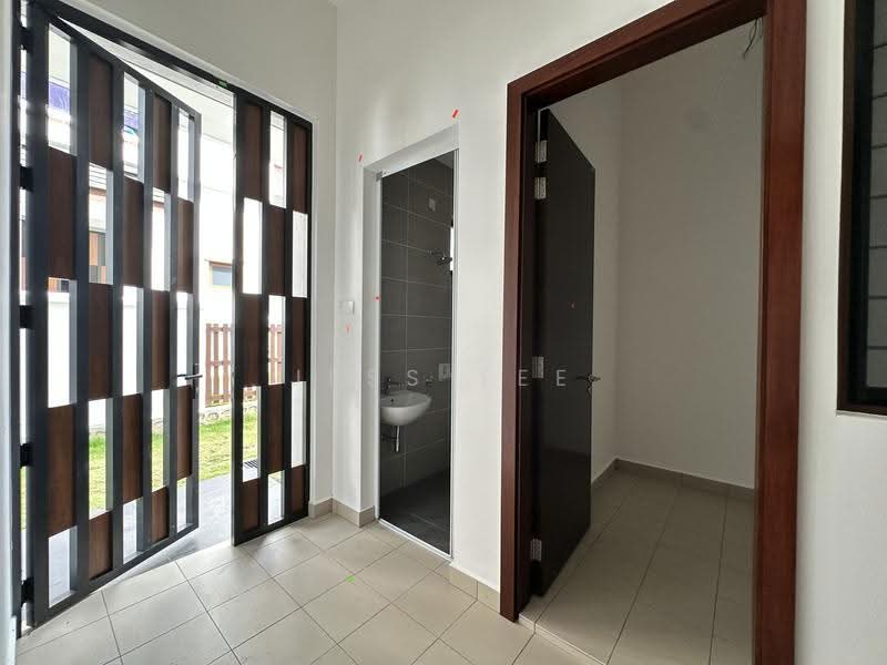 Bungalow House untuk Dijual di Setia Eco Park (Setia Alam) - Jess Tee - Entrance - PropertyGuru.com.my