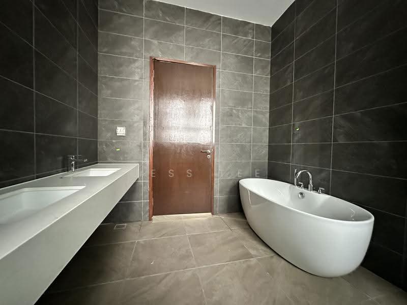Bungalow House untuk Dijual di Setia Eco Park (Setia Alam) - Jess Tee - Bathroom - PropertyGuru.com.my